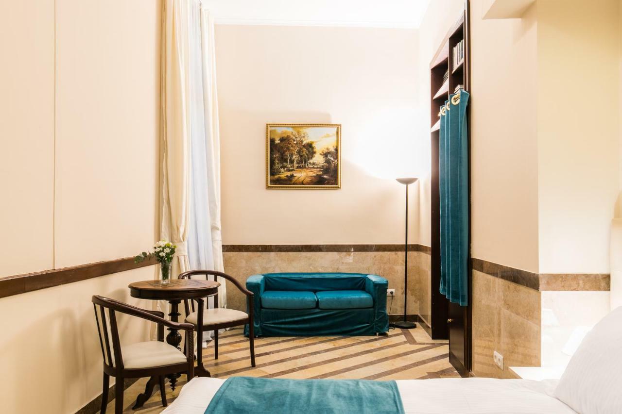 Emigrant Boutique Hotel Тбилиси Екстериор снимка