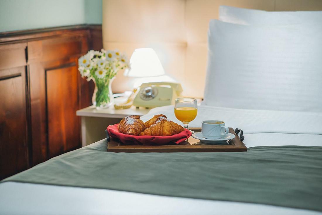 Emigrant Boutique Hotel Тбилиси Екстериор снимка